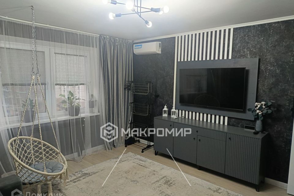 Продаётся 1-комнатная квартира, 36.5 м²