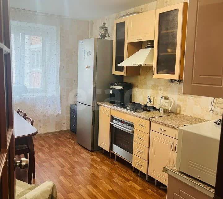 Продаётся 2-комнатная квартира, 72.5 м²