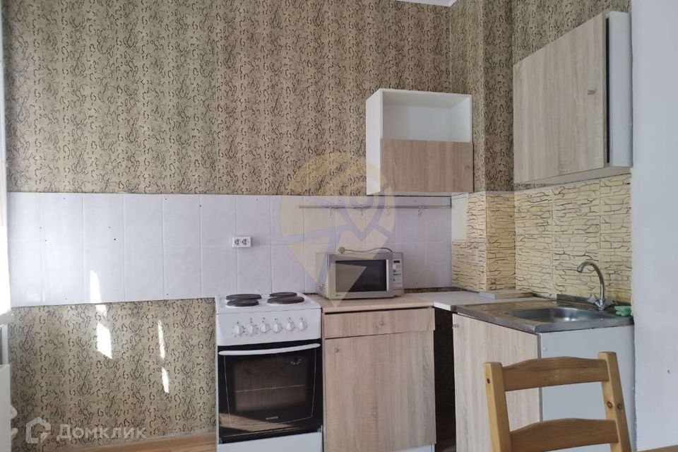 Сдаётся 1-комнатная квартира, 42 м²