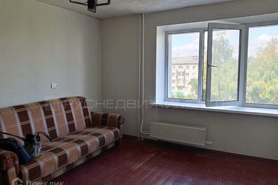 Продаётся 3-комнатная квартира, 60 м²