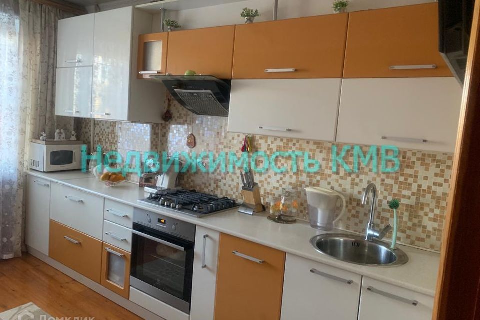 Продаётся 3-комнатная квартира, 66 м²