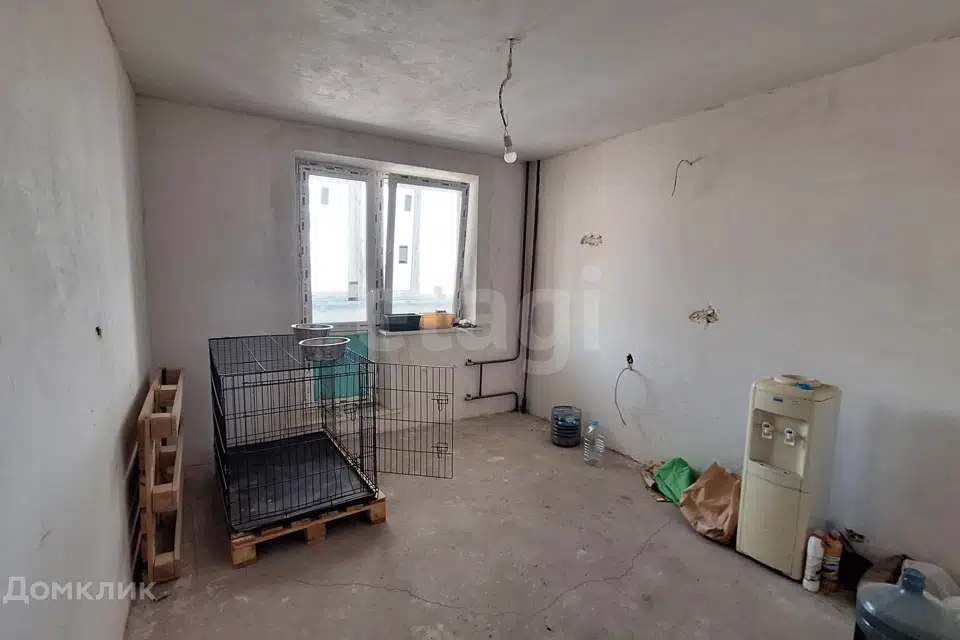 Продаётся 3-комнатная квартира, 107 м²