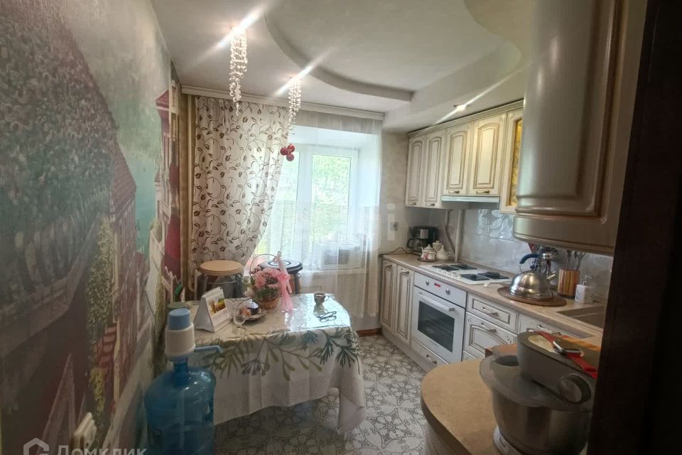 Продаётся 3-комнатная квартира, 57 м²