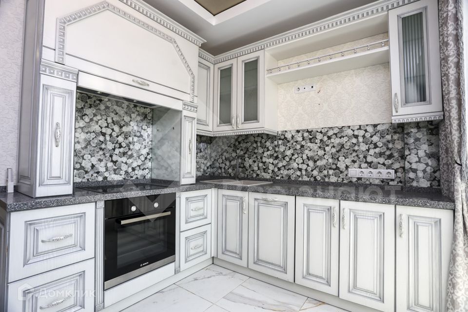 Продаётся 2-комнатная квартира, 55.8 м²