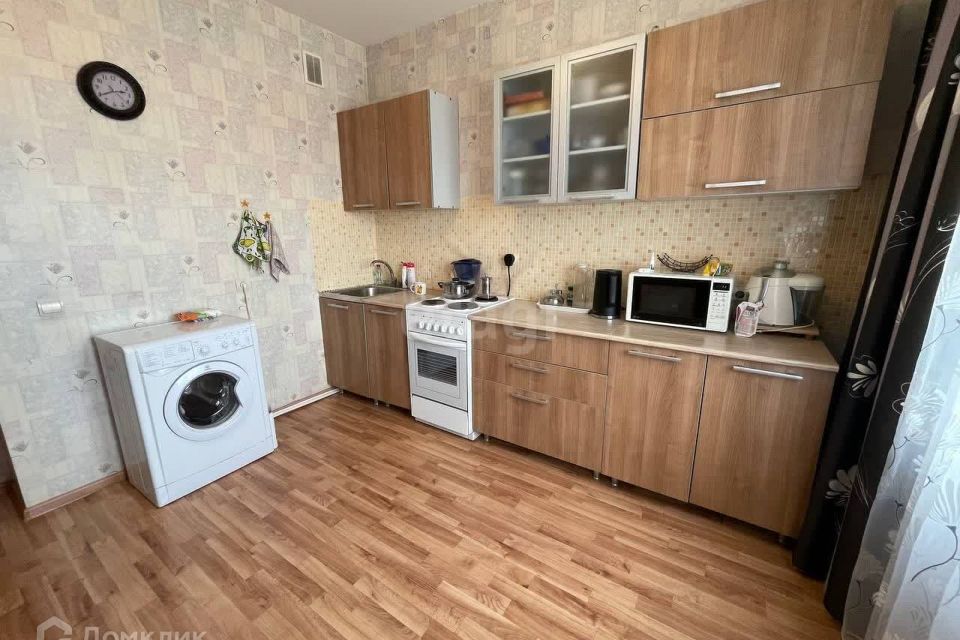 Продаётся 2-комнатная квартира, 60.2 м²