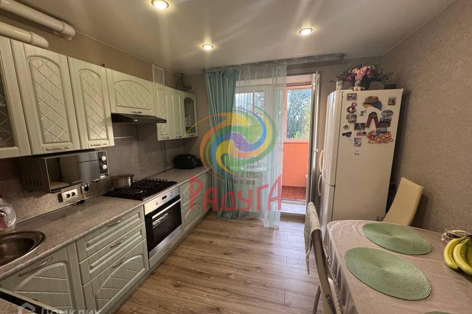 Продаётся 2-комнатная квартира, 55.7 м²