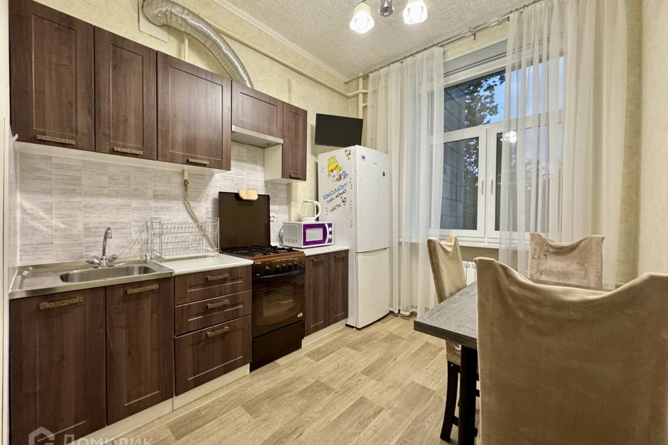 Сдаётся 2-комнатная квартира, 50.6 м²