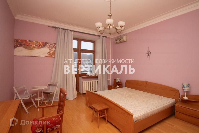 Сдаётся 4-комнатная квартира, 109 м²