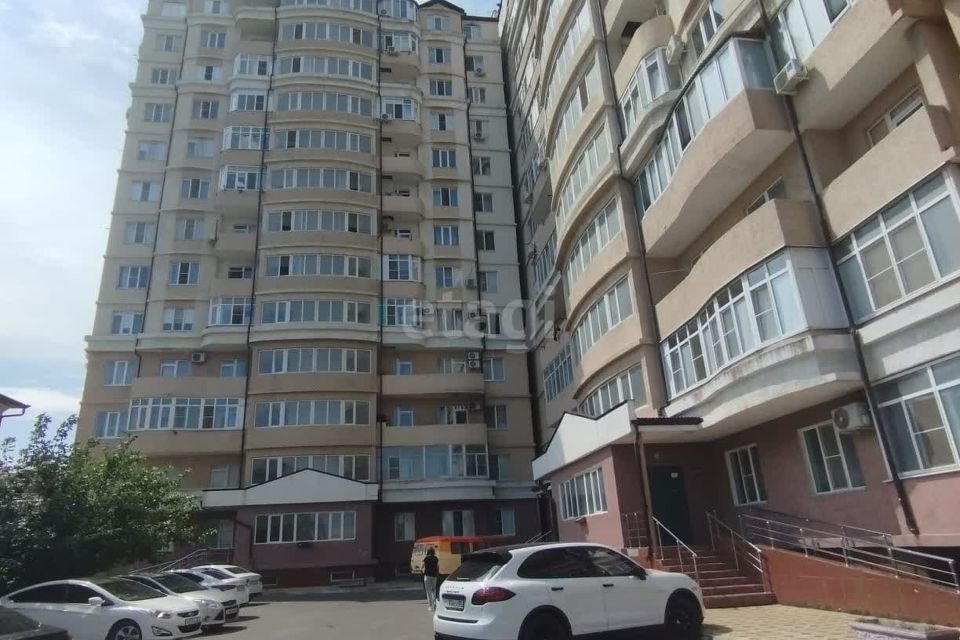 Продаётся 3-комнатная квартира, 87 м²