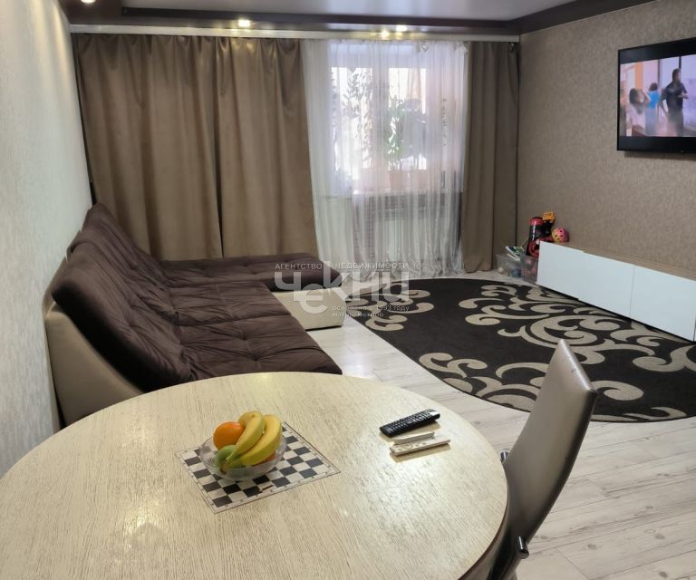 Продаётся 2-комнатная квартира, 65.7 м²