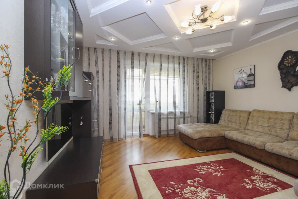 Продаётся 2-комнатная квартира, 58.4 м²