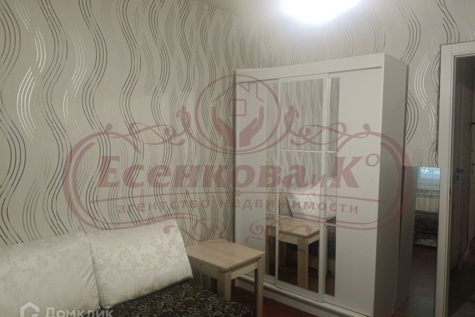 Продаётся комната в 3-комн. квартире, 12 м²