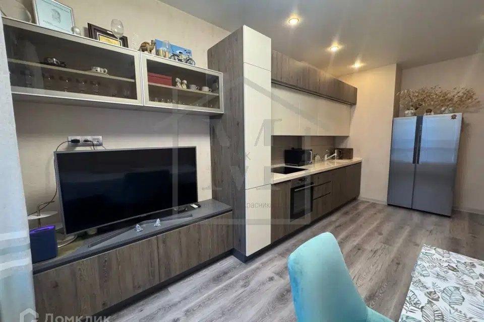 Продаётся 3-комнатная квартира, 83 м²
