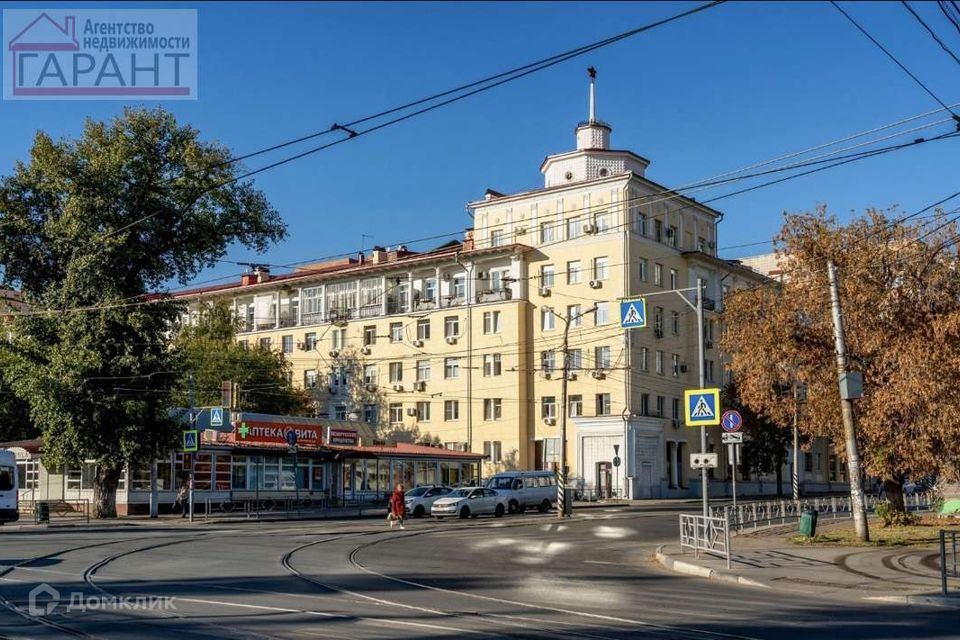 Продаётся 1-комнатная квартира, 35.4 м²