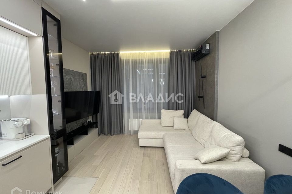 Продаётся 3-комнатная квартира, 71.3 м²