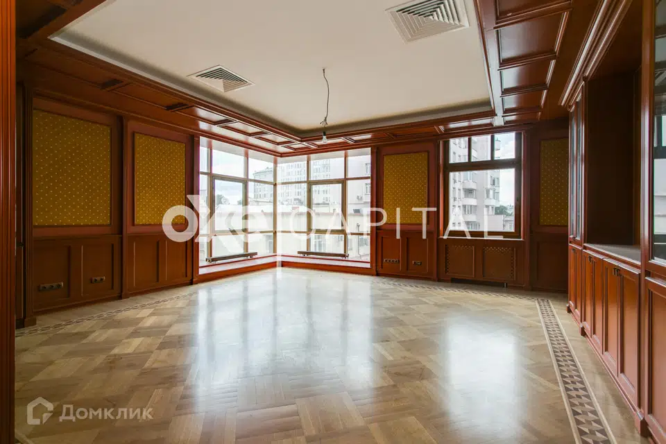 Продаётся 6-комнатная квартира, 412 м²