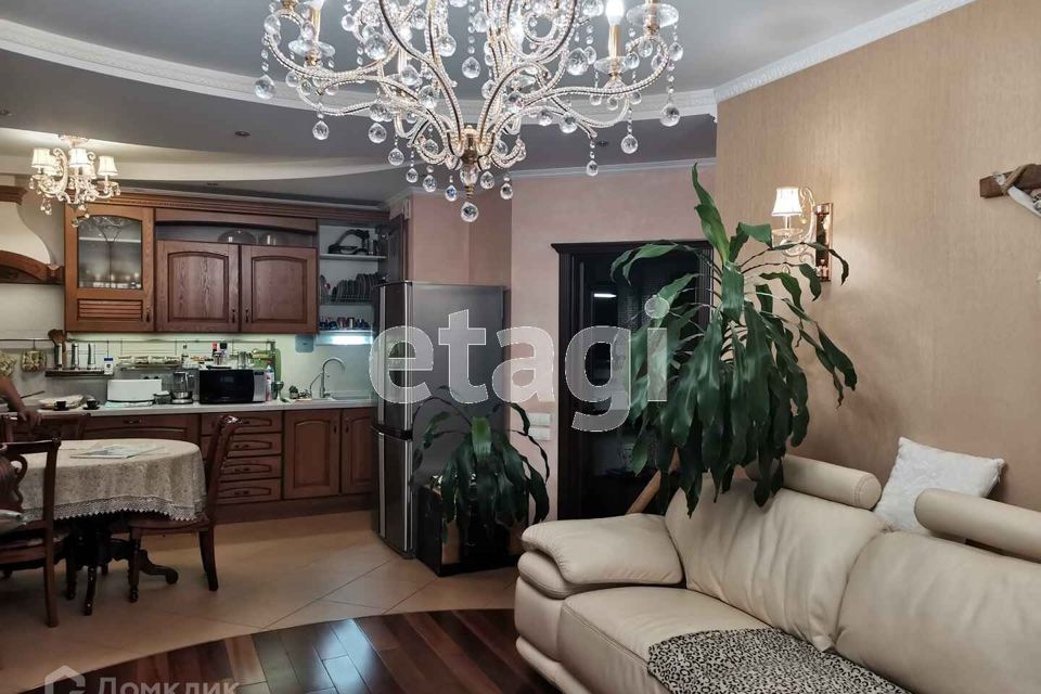Продаётся 3-комнатная квартира, 79.2 м²