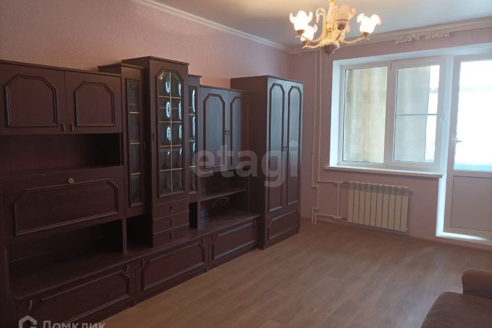 Продаётся 1-комнатная квартира, 37.3 м²