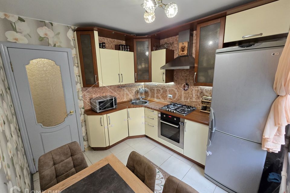 Продаётся 2-комнатная квартира, 48.7 м²