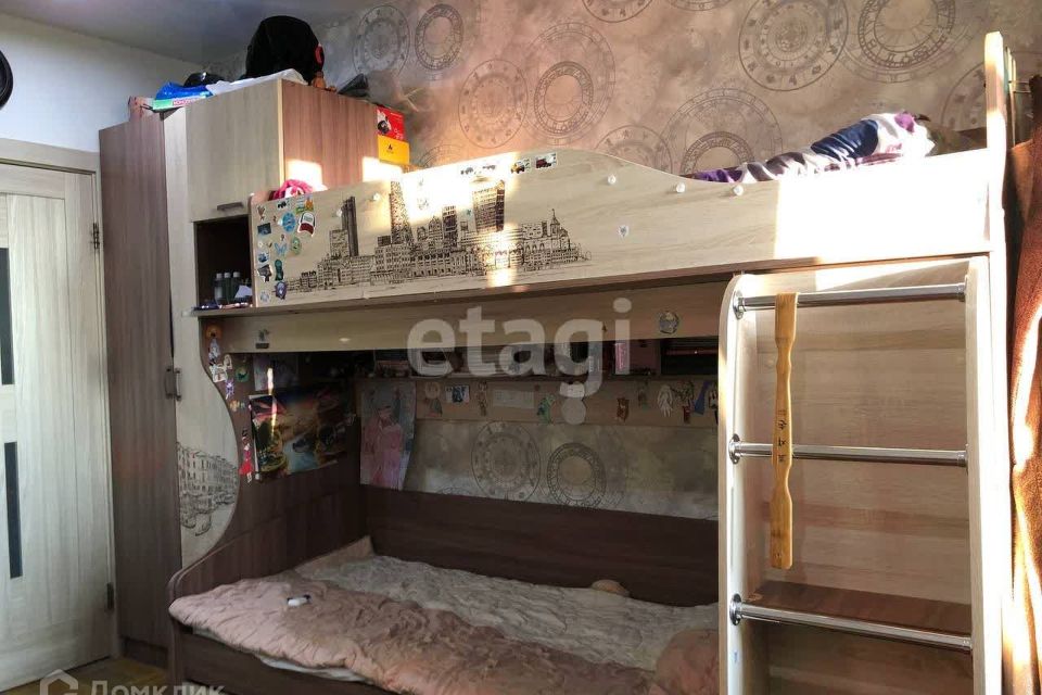 Продаётся 3-комнатная квартира, 62.6 м²
