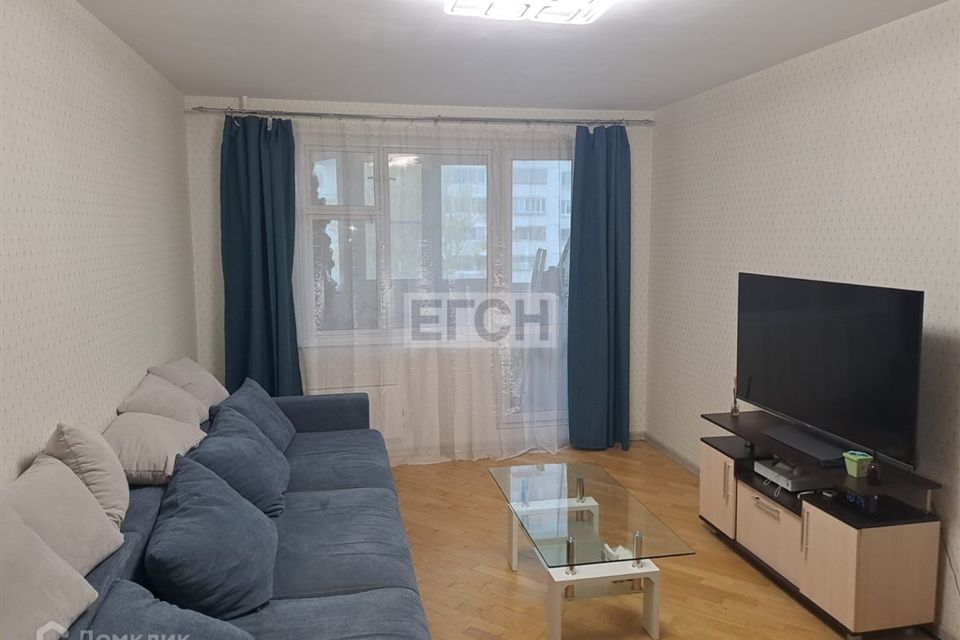 Продаётся 3-комнатная квартира, 74.2 м²