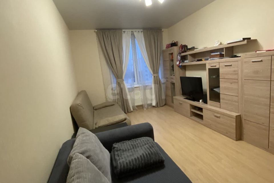 Продаётся 1-комнатная квартира, 40.3 м²