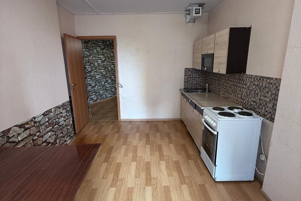 Продаётся 1-комнатная квартира, 38.3 м²