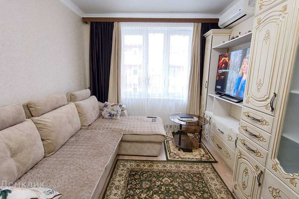 Продаётся 1-комнатная квартира, 37 м²