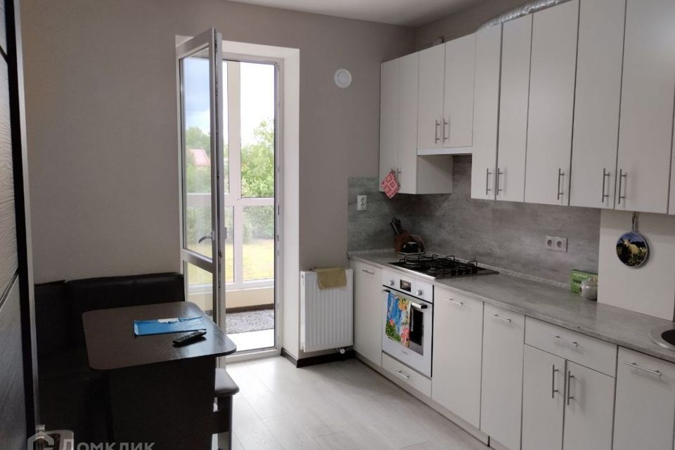 Продаётся 2-комнатная квартира, 60.4 м²