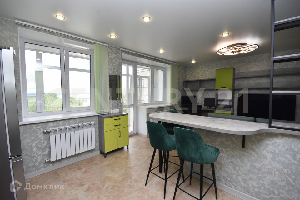 Продаётся 3-комнатная квартира, 59.9 м²
