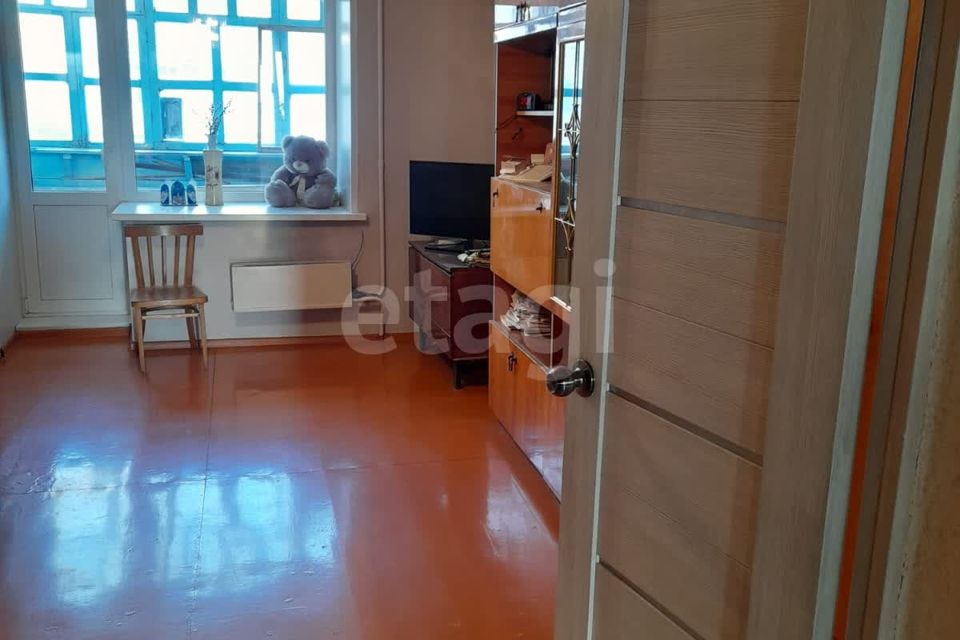 Продаётся 3-комнатная квартира, 58.3 м²