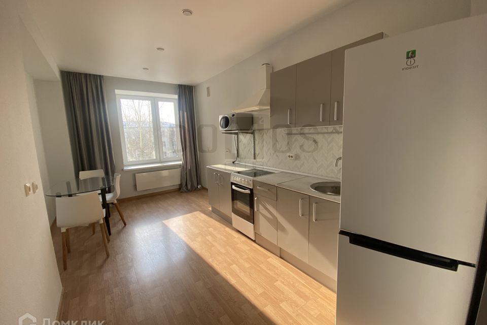 Сдаётся 1-комнатная квартира, 50 м²