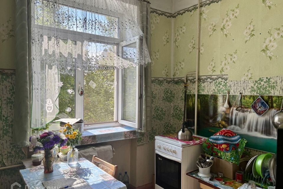 Продаётся 2-комнатная квартира, 58.3 м²