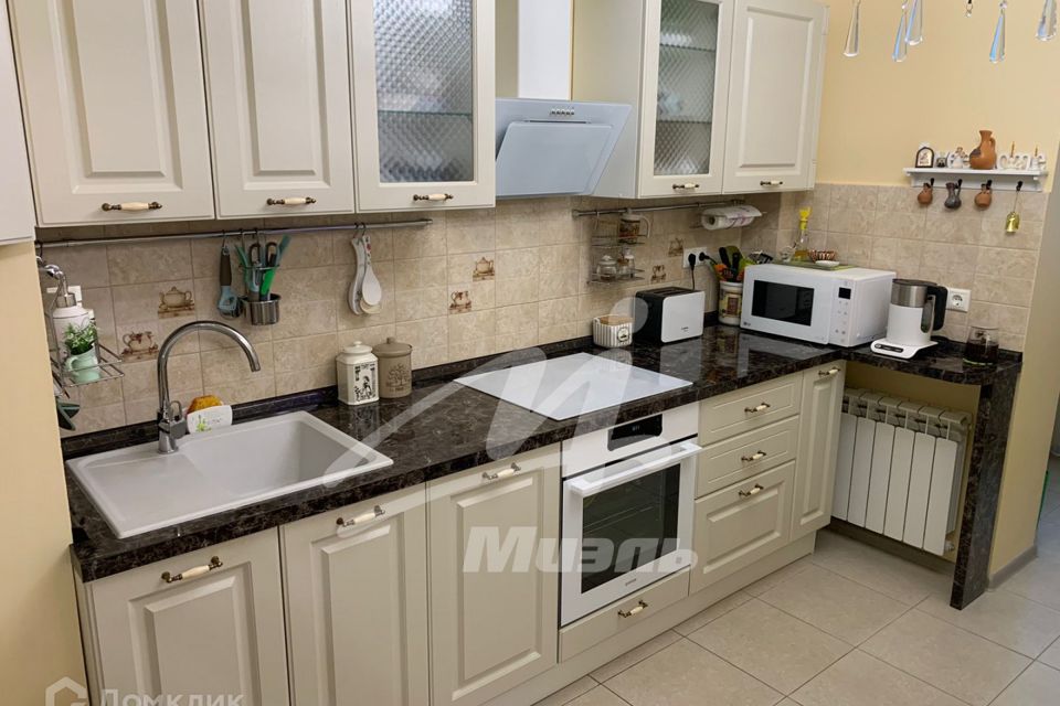 Продаётся 1-комнатная квартира, 37.1 м²