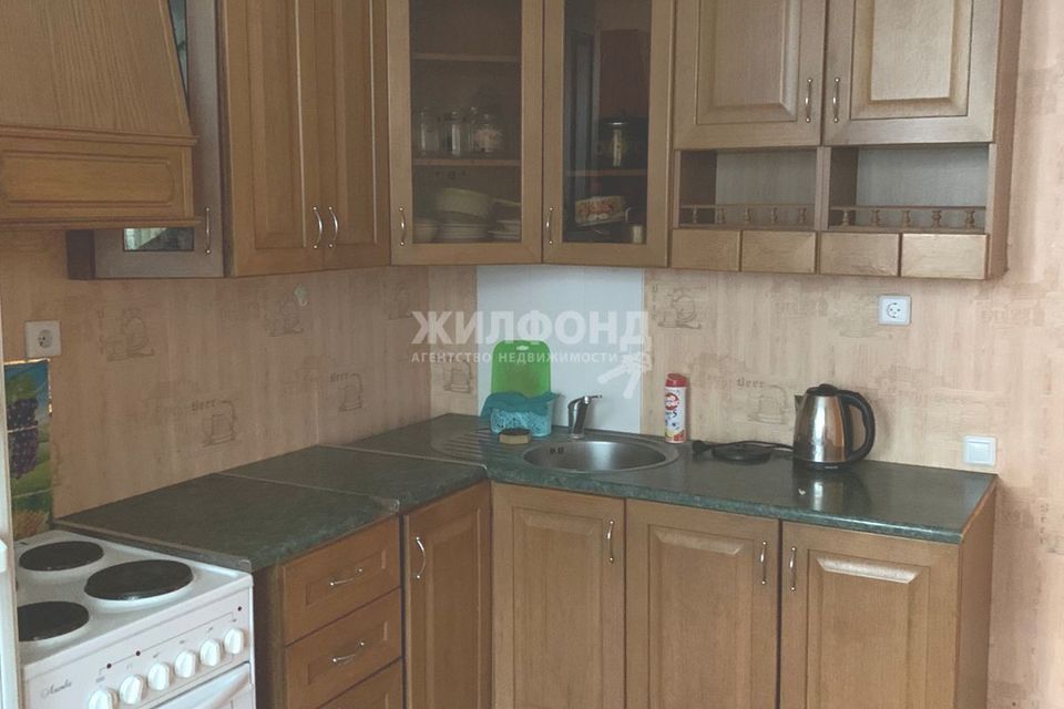 Сдаётся 2-комнатная квартира, 68 м²
