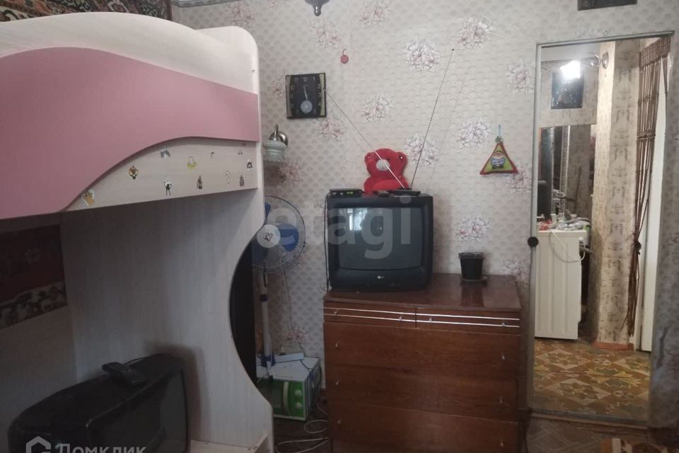 Продаётся 3-комнатная квартира, 65.4 м²
