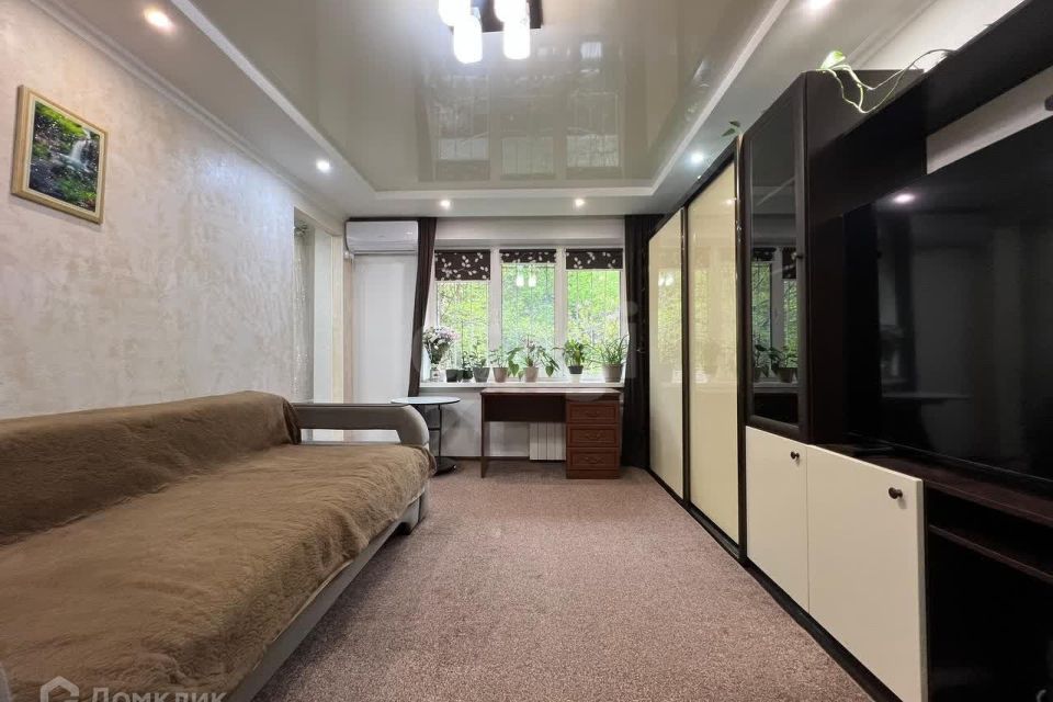 Продаётся 2-комнатная квартира, 51.6 м²