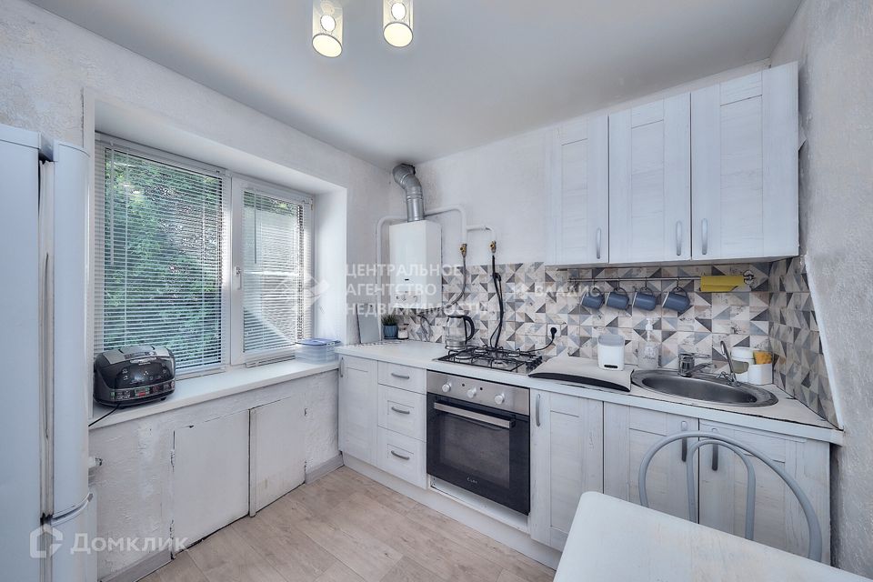 Продаётся 2-комнатная квартира, 45.8 м²