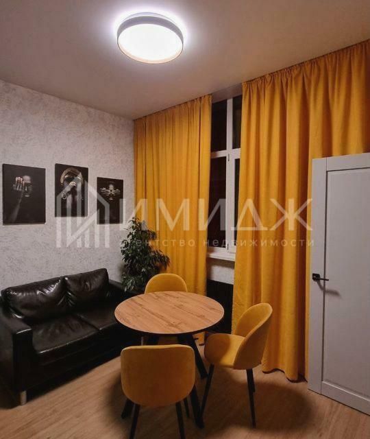 Продаётся 1-комнатная квартира, 37 м²