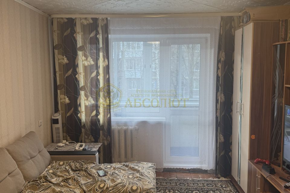 Продаётся 3-комнатная квартира, 58.3 м²