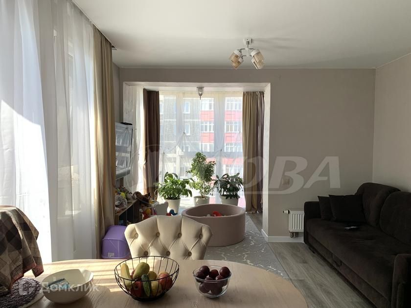 Продаётся 2-комнатная квартира, 65 м²