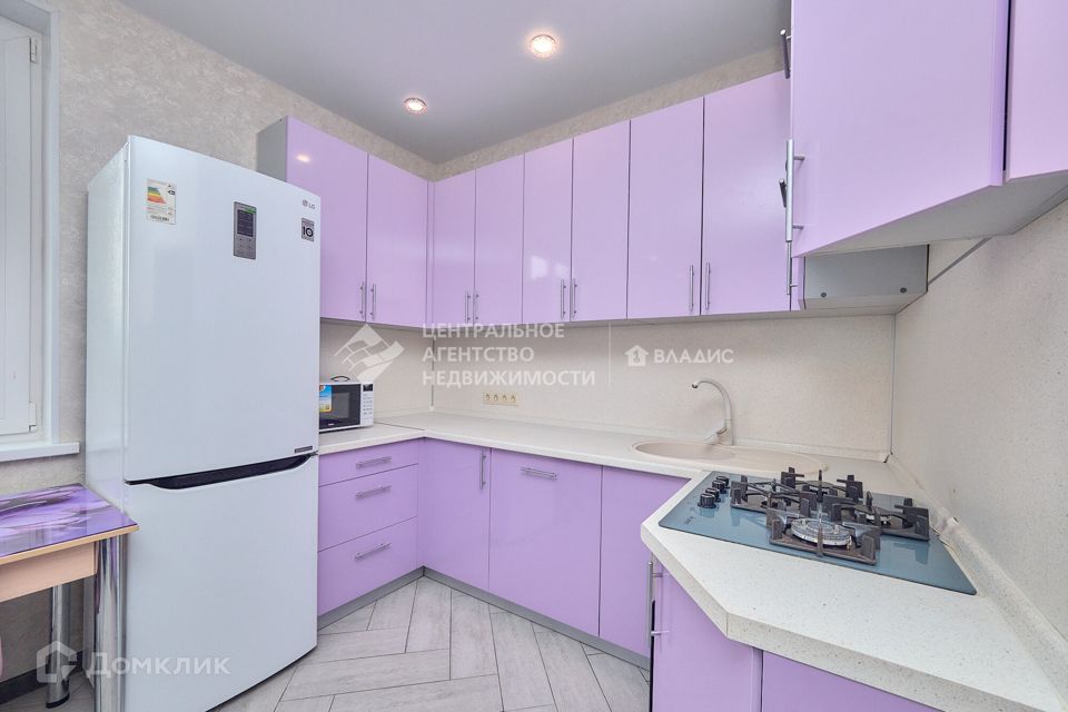 Продаётся 2-комнатная квартира, 60.9 м²