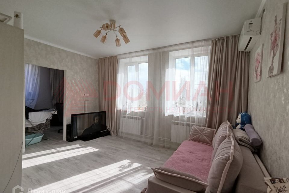 Продаётся 2-комнатная квартира, 47.7 м²