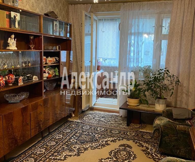Продаётся 2-комнатная квартира, 58.3 м²