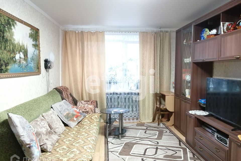Продаётся 2-комнатная квартира, 58.8 м²