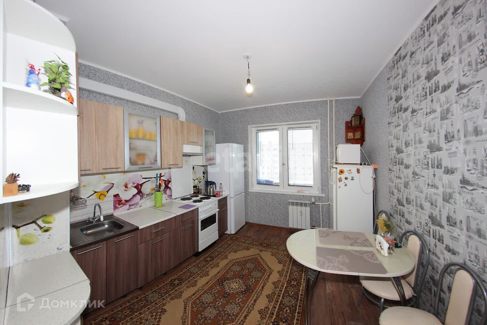 Продаётся 2-комнатная квартира, 56 м²