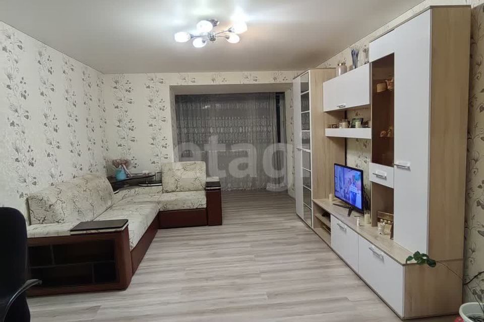 Продаётся 3-комнатная квартира, 61.7 м²