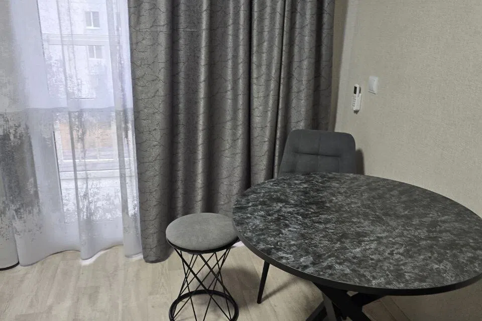 Сдаётся 2-комнатная квартира, 60 м²