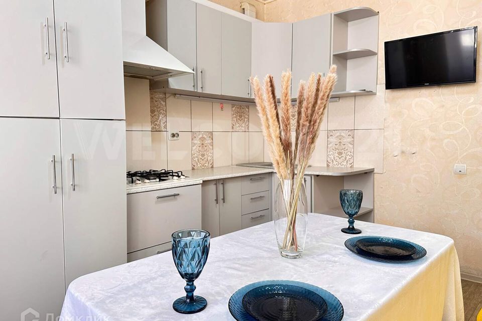 Продаётся 1-комнатная квартира, 44 м²