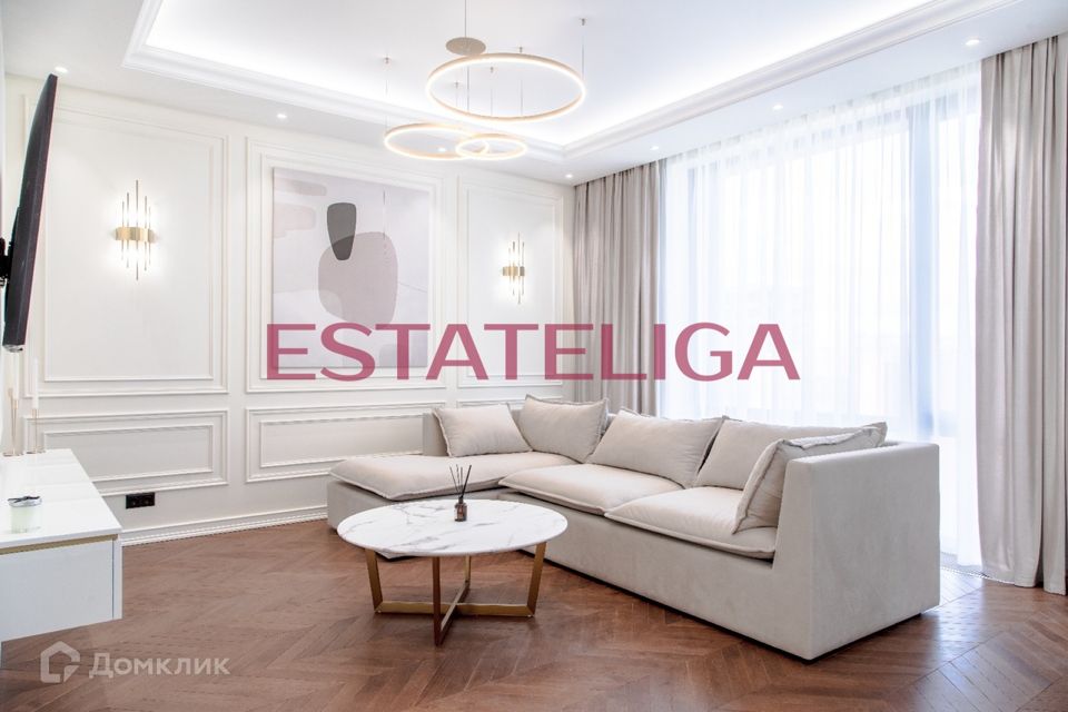 Продаётся 2-комнатная квартира, 98.9 м²